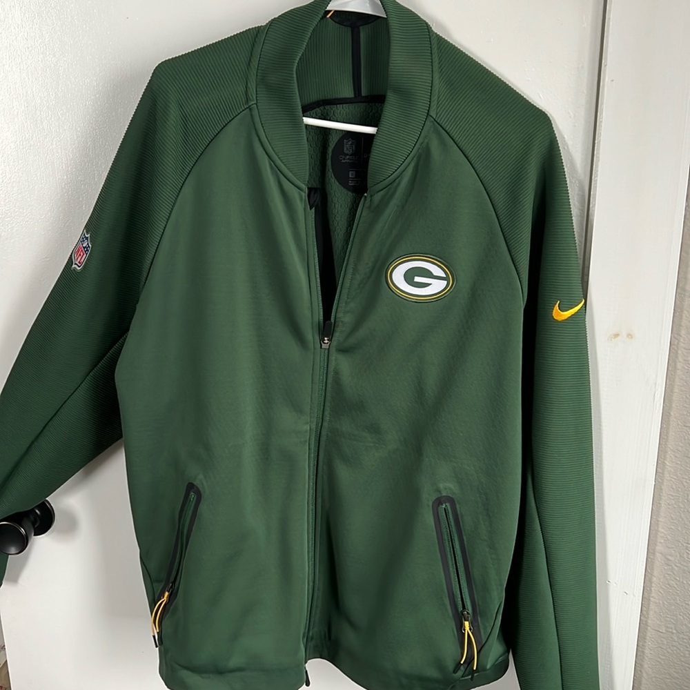 Packers on Field Dri-Fit track jacket